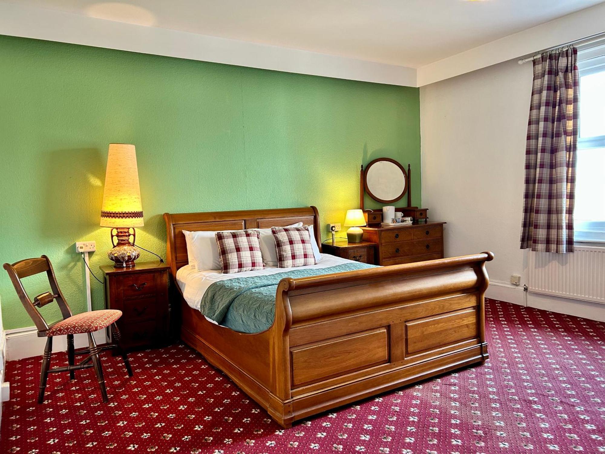 Clarence Quarters Self-Catering Guest House Portsmouth Buitenkant foto