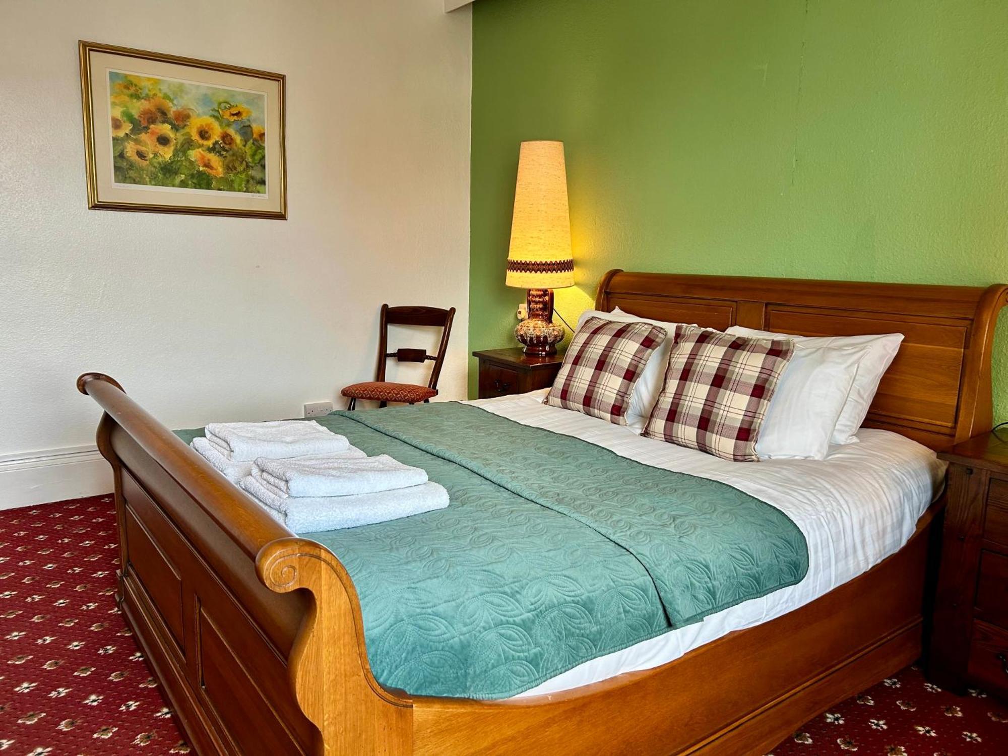 Clarence Quarters Self-Catering Guest House Portsmouth Buitenkant foto