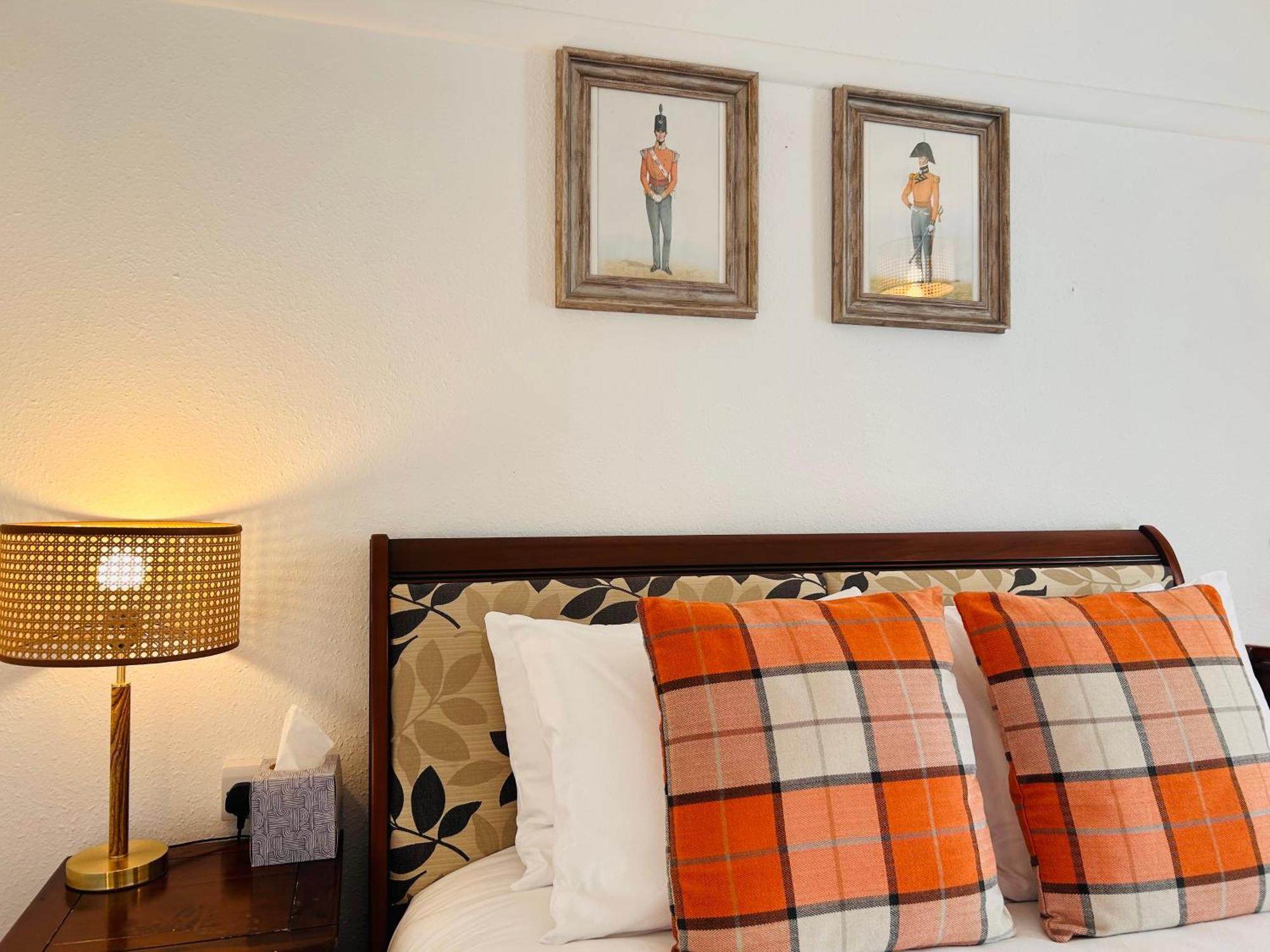 Clarence Quarters Self-Catering Guest House Portsmouth Buitenkant foto