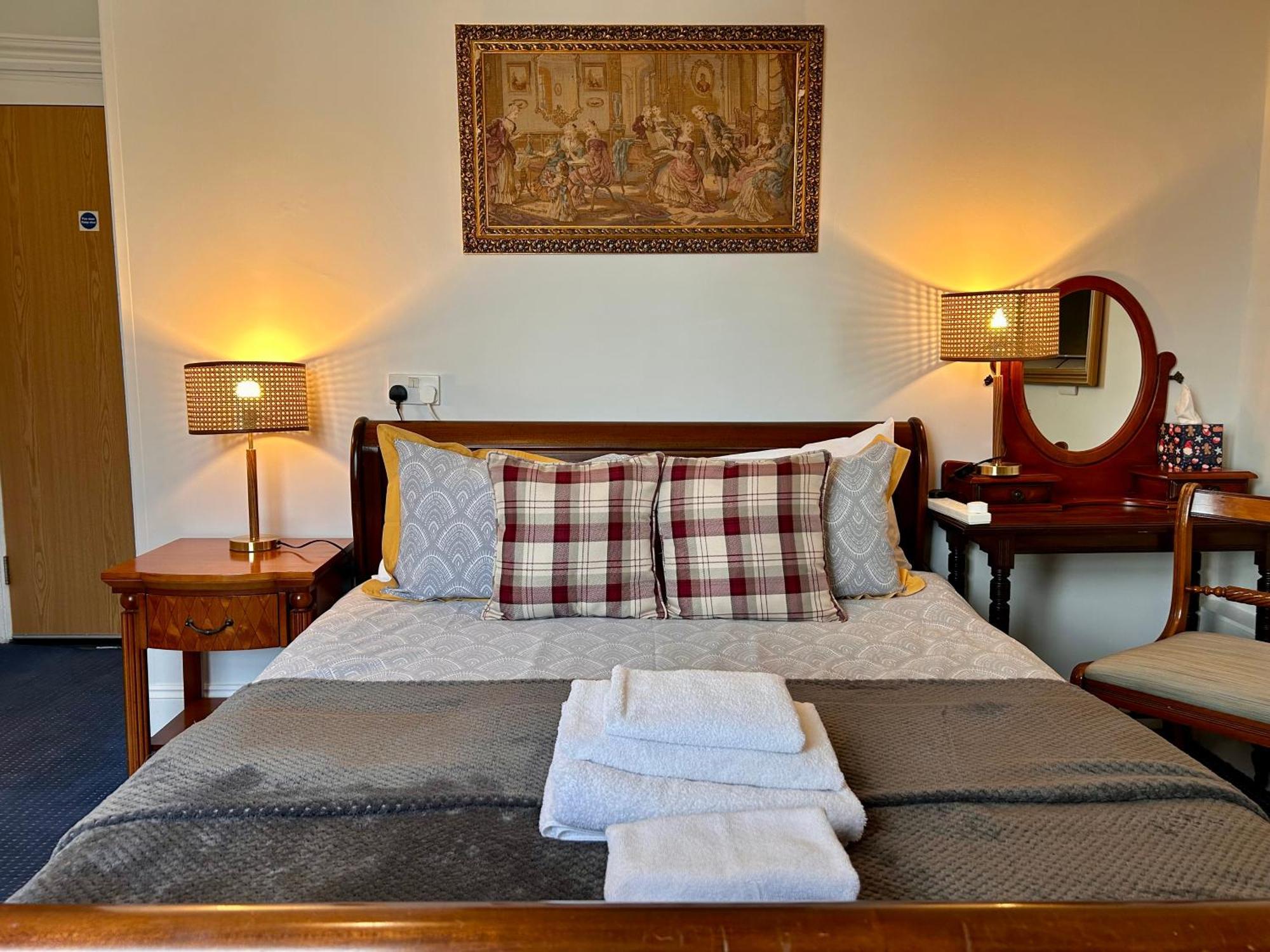 Clarence Quarters Self-Catering Guest House Portsmouth Buitenkant foto