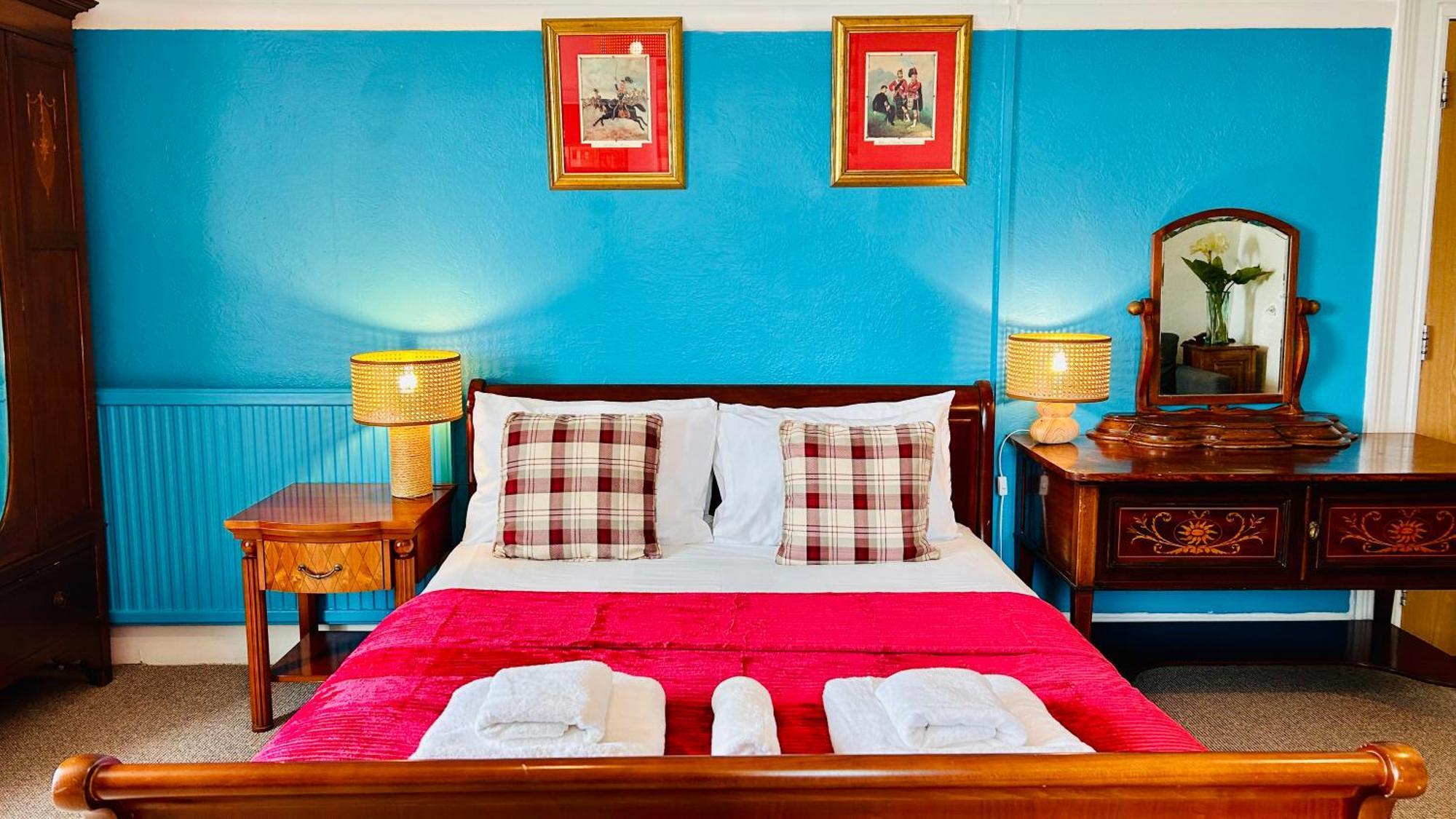 Clarence Quarters Self-Catering Guest House Portsmouth Buitenkant foto