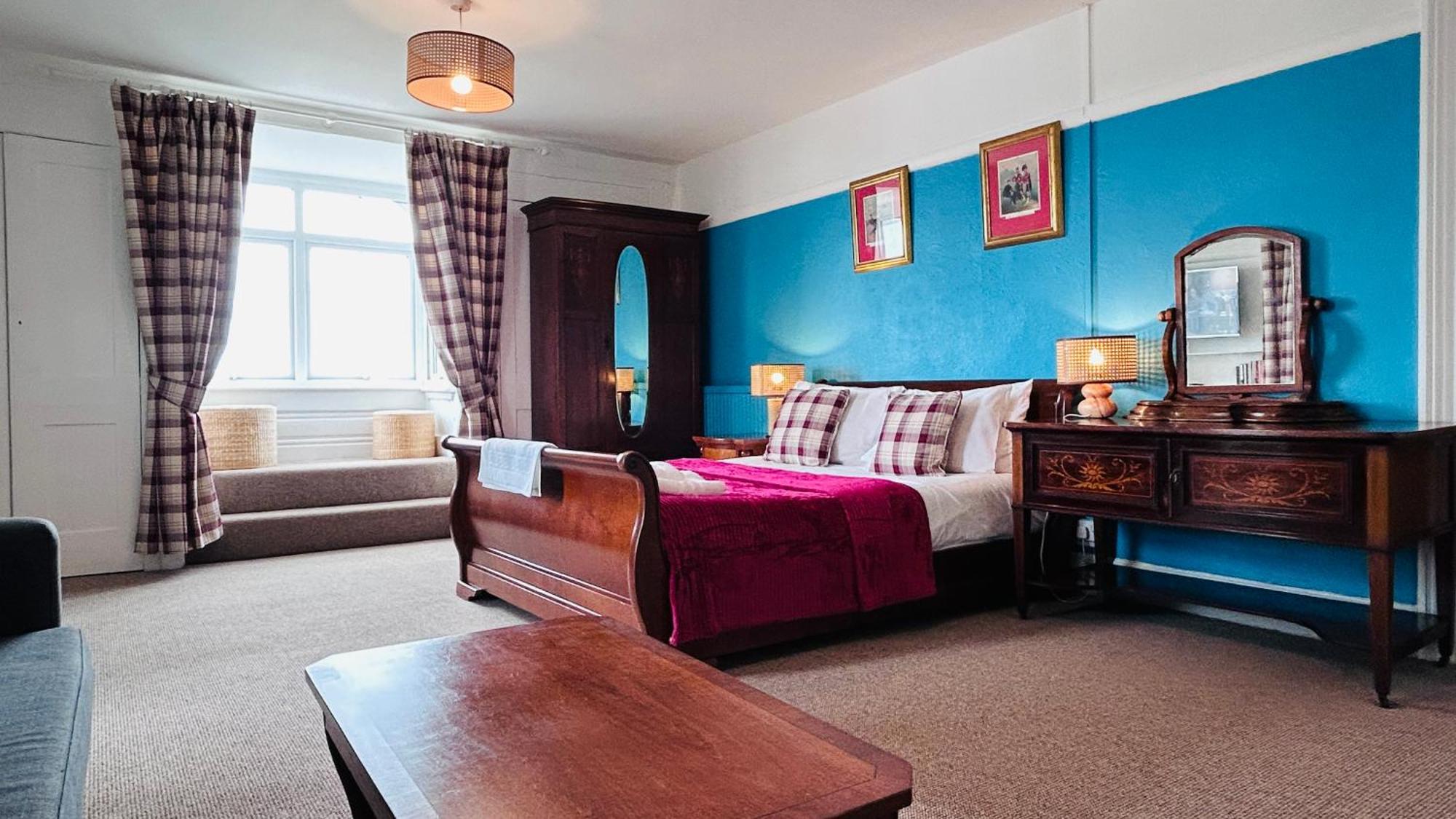 Clarence Quarters Self-Catering Guest House Portsmouth Buitenkant foto